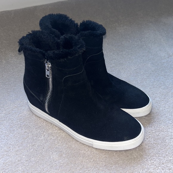 STEVEN by Steve Madden wedge bootie - Picture 3 of 4